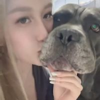 emilysweetyy的化身